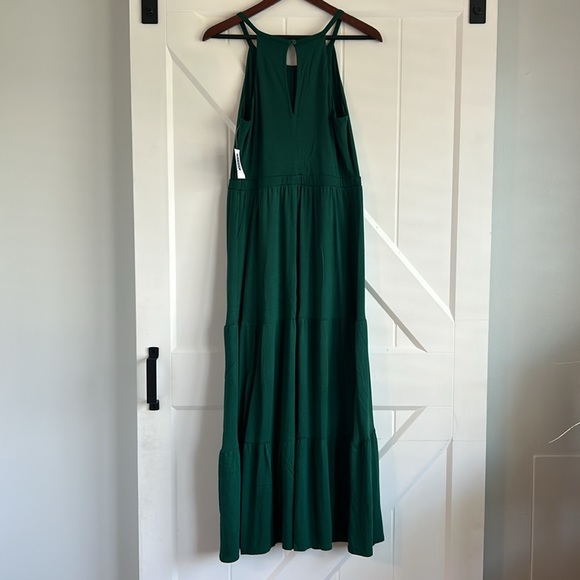 NWT Old Navy Tiered Maxi Dress, sz M - Picture 6 of 6